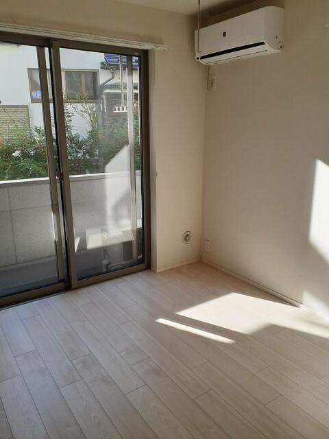 Ｈｏｕｓｅｋｕｌ　ＩＳ２の居間・リビング