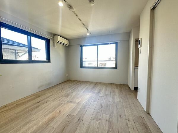 グランヒルズ浅草の居間・リビング|他部屋の写真です。