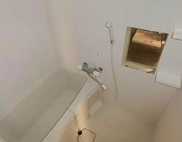 グランジット森下の浴室