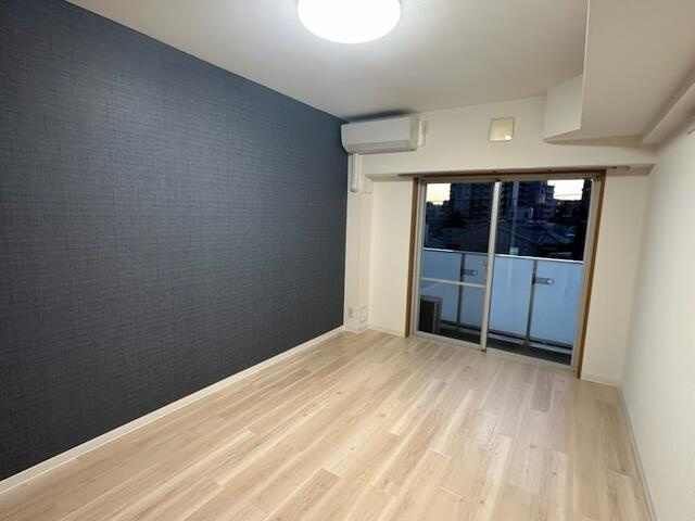 アヴァンセクール町屋の内装