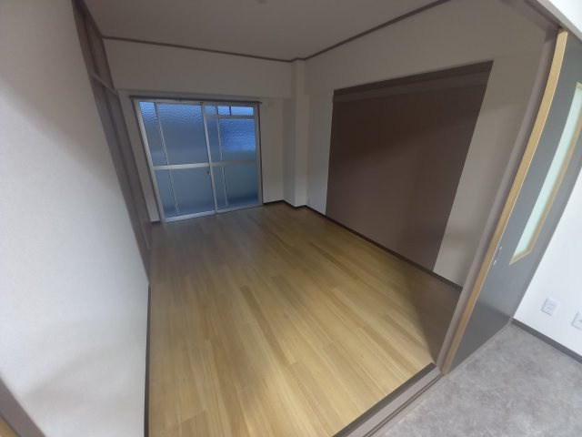 【洋室】 | 大裕ハイツ若松