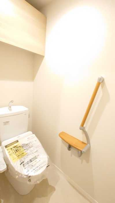 ブラン南池袋　高遮音床システム　角部屋　シャーメゾンのトイレ