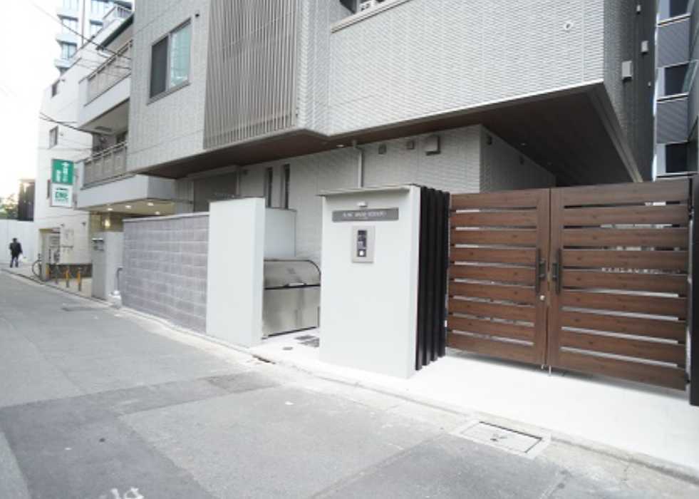 ブラン南池袋　高遮音床システム　角部屋　シャーメゾンのエントランス