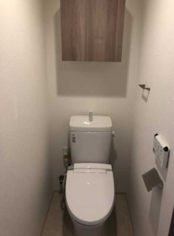 クレヴィスタ三軒茶屋　築浅　二人入居可　デザイナーズのトイレ