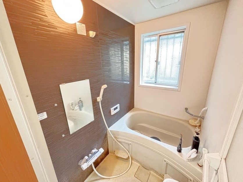 SA254 SA-クロス法隆寺1の浴室