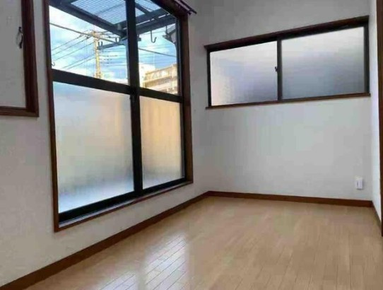 【中古】坂戸市千代田中古住宅の洋室
