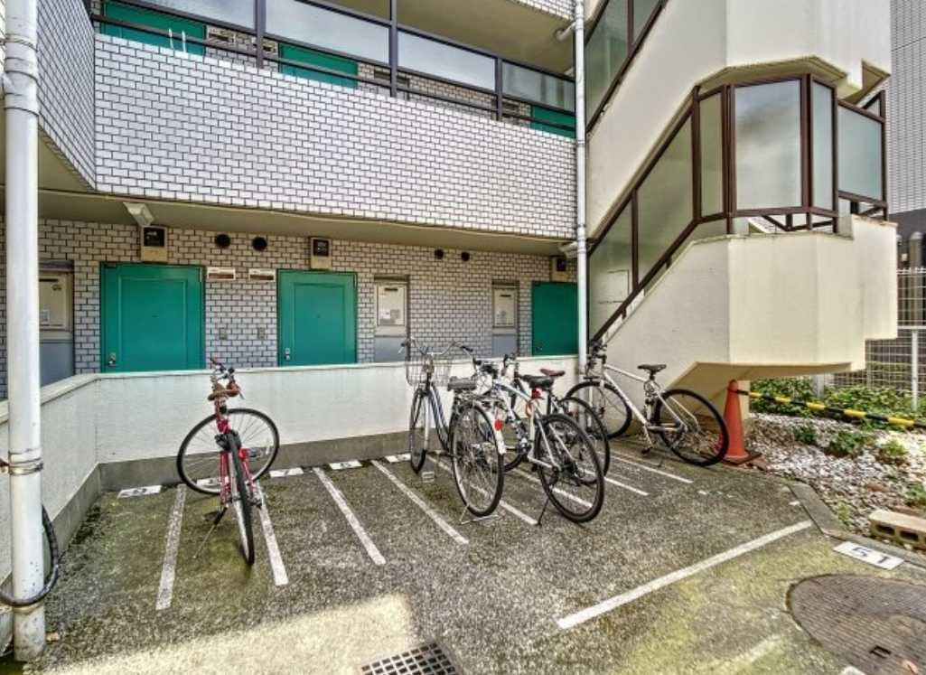 ハイタウン駒沢公園　分譲賃貸　角部屋　駐輪場のその他
