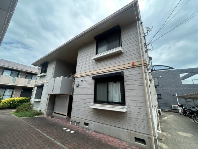 トロアメゾンA棟の外観
