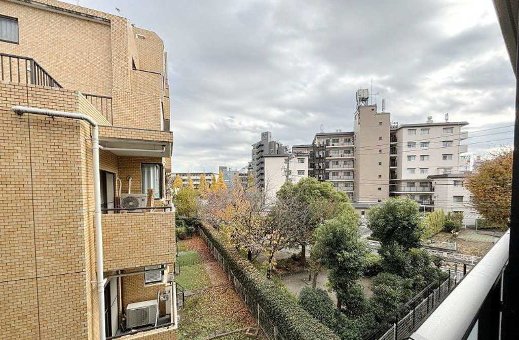 ブランシエスタ用賀　フリーレント　敷金礼金0　築浅の展望