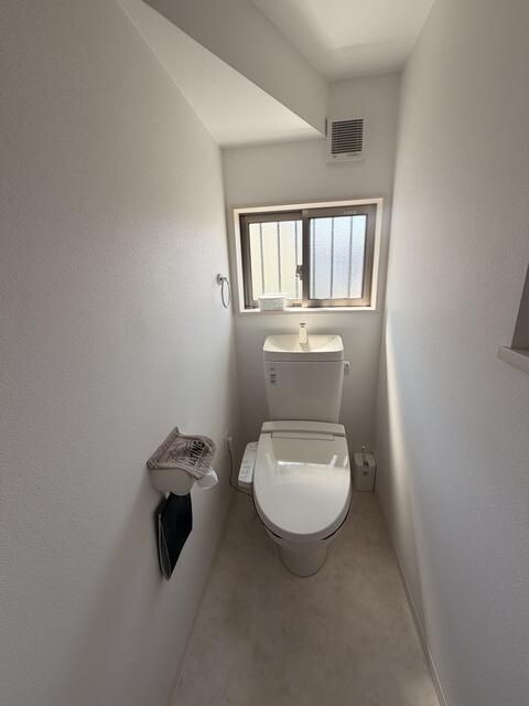 戸建 和歌山市梶取のトイレ
