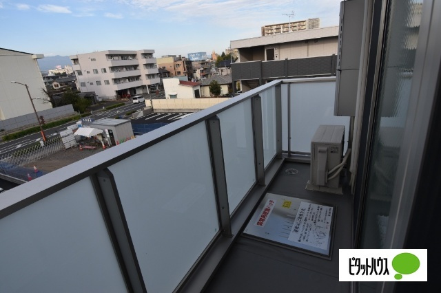 D-ROOM紅雲町Aのバルコニー