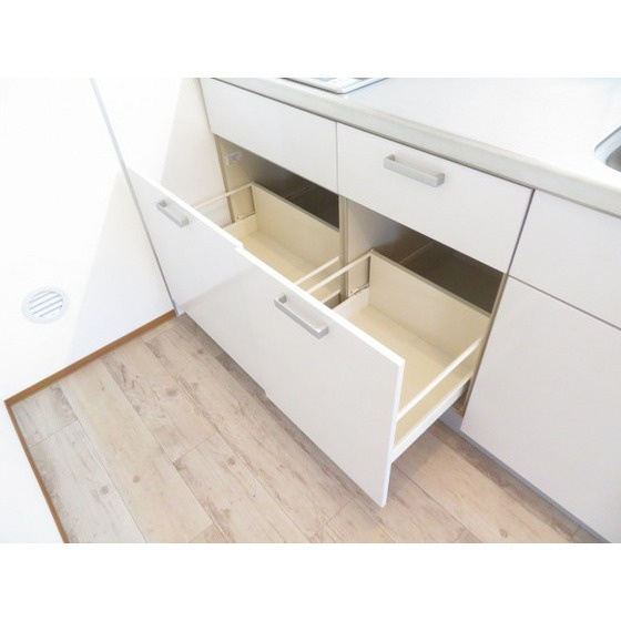 アークス柏の葉のキッチン|キッチン収納