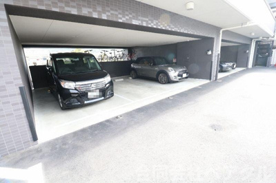 【駐車場】 | プレサンス京都鴨川 | 駐車スペースもあります