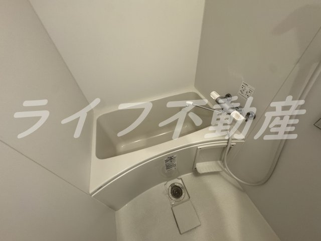 Metrosa深江橋の浴室|コンパクトで使いやすいお風呂です