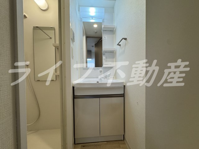 Metrosa深江橋の独立洗面台|使いやすい独立洗面台です