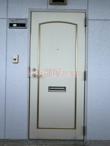 ウッドハウスⅡの玄関|ゆったりとした玄関です