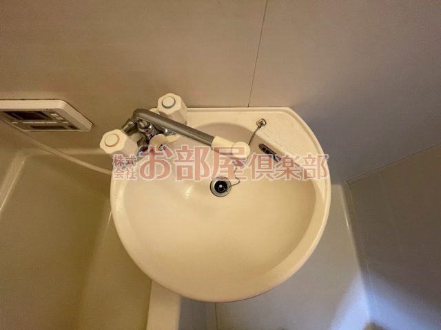 ウッドハウスⅡの洗面所|使いやすい洗面所です
