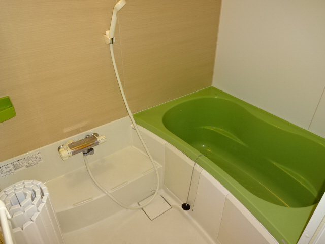 コンフォート新野辺の浴室
