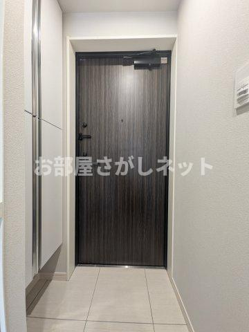 ケリア中板橋の玄関