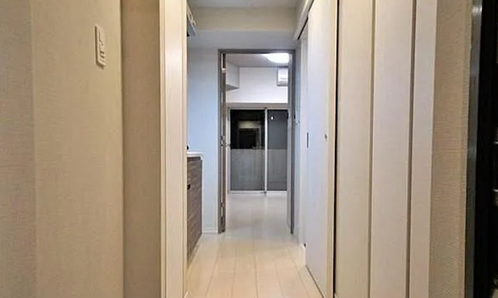 N-Stage板橋本町アジールコートの玄関