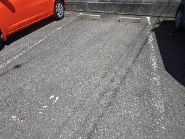 カサベルデ南山Ⅱの駐車場