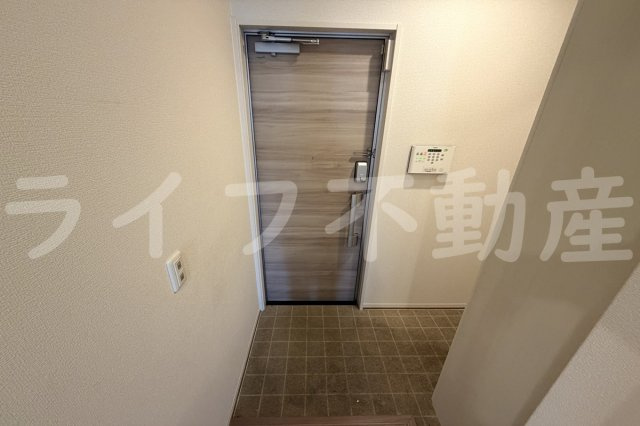 スミレの玄関
