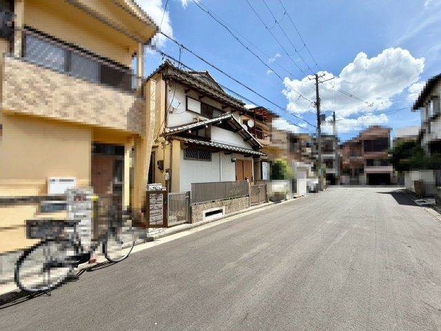 土師町５丁　売土地の前面道路含む現地写真