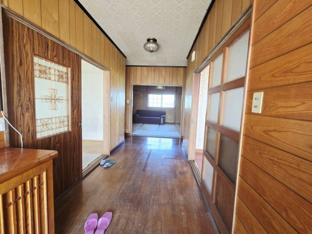 八戸市大字市川町字向谷地前の玄関