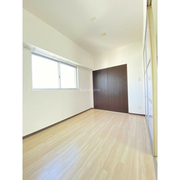 CITY SPIRE難波WESTⅡ(HERMI TAGE NAMBA WEST)の寝室