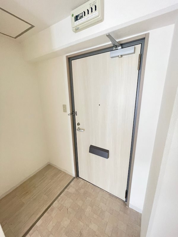 レバンガ西本町APの玄関