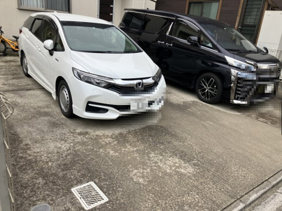 戸田明正１－１９０１コダテックスⅡＥの駐車場