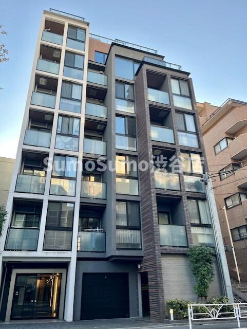 アーバンパーク代々木の外観