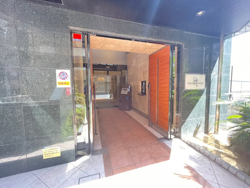 アーデン堺筋本町の外観