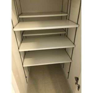 レクエルド塚本の収納|こまごまとしたものを収納できそうですね