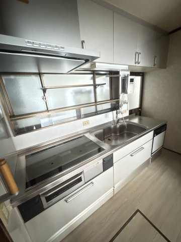 堀切町戸建のキッチン