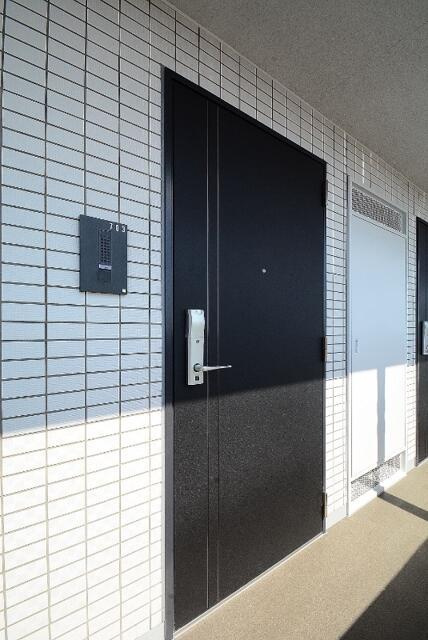 ステージファースト桜新町の玄関
