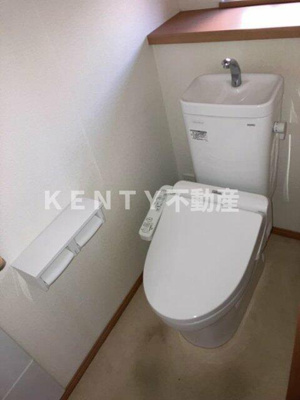 【トイレ】 | 久が原戸建 | 清潔感のあるトイレです