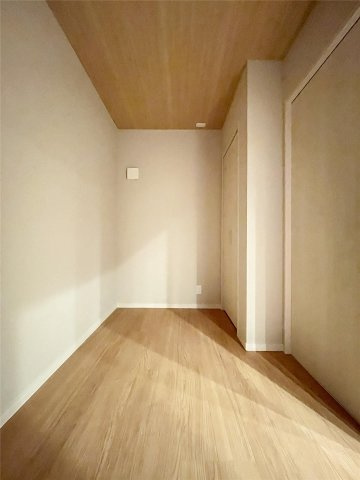 フィーリックス御井町の寝室|クローゼット付きの寝室です☆