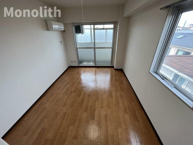 シャルマンフジ下松壱番館の洋室
