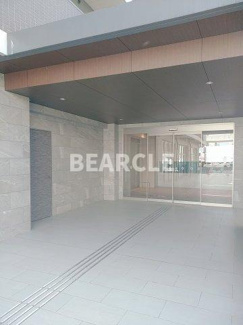 【エントランス】 | クリスタルグランツ京都西大路 | 建物の内部です