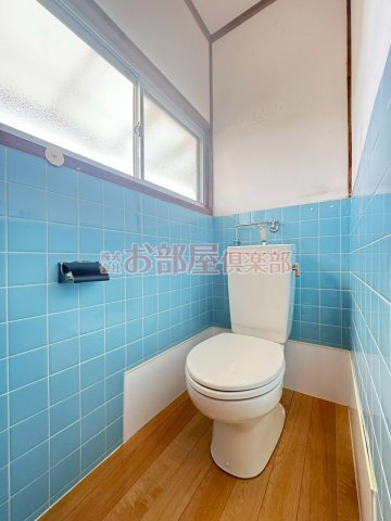 末崎アパートのトイレ|清潔感のあるトイレです