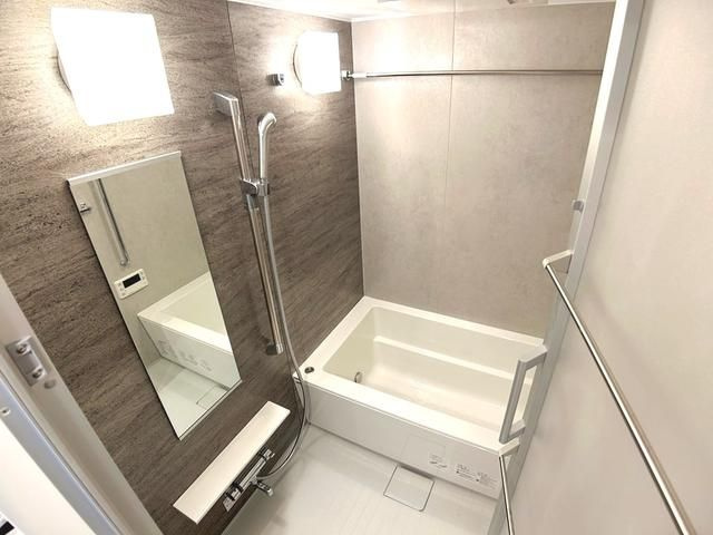 ルフォンプログレ志村坂上の浴室