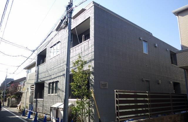 ルミエール小竹町