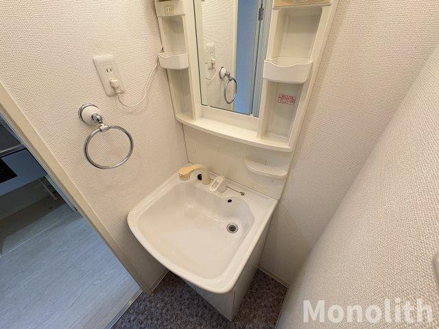 エスポワール鶴山台の洗面所