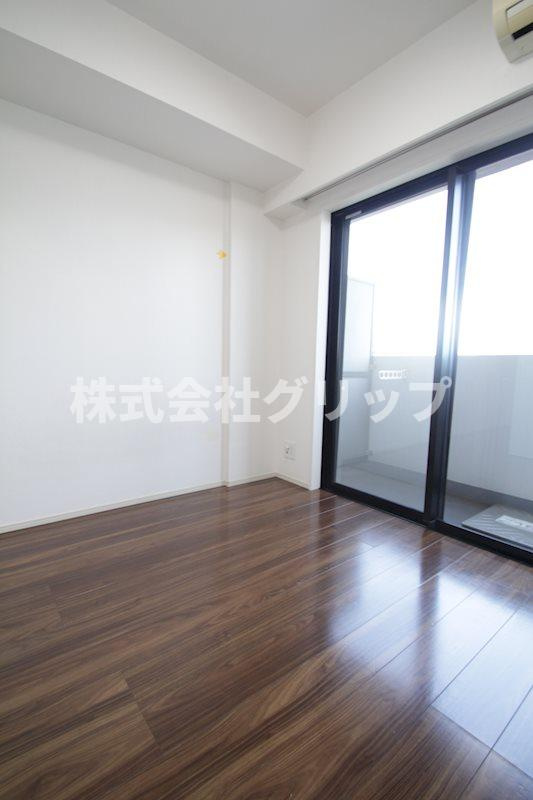 ラグジュアリーアパートメント横浜黄金町の洋室