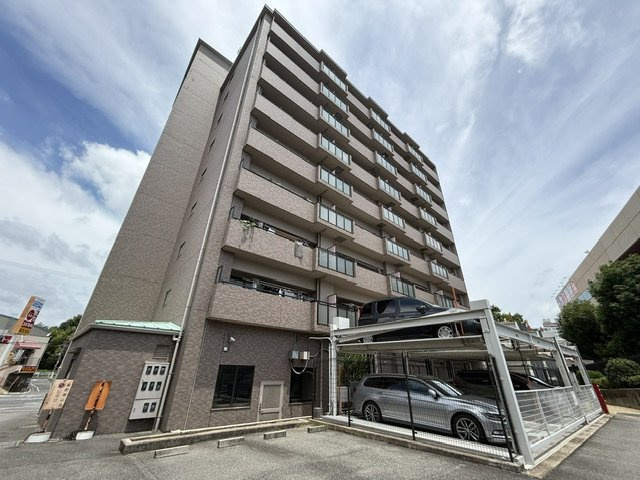 グレイスコート千里山の外観