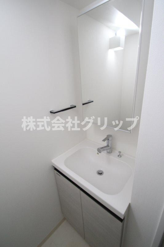セジョリ横浜ウエストの独立洗面台