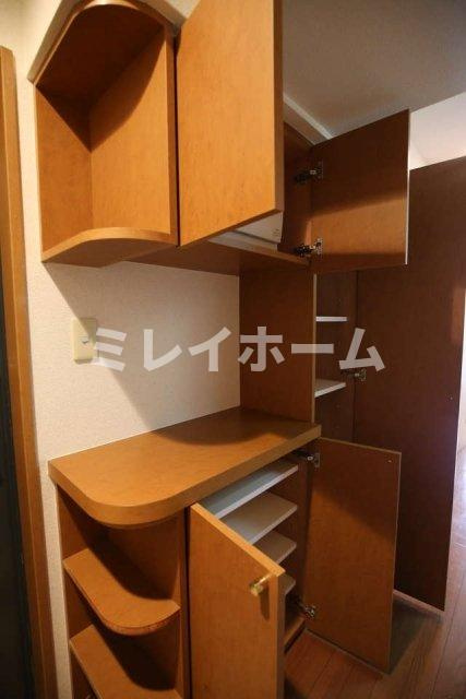 サンテミリオン千鳥町の玄関|同建物内、別のお部屋の参考写真になります。