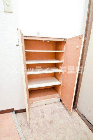 ギャレ住之江の収納