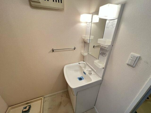ハーヴェスト本郷の洗面所